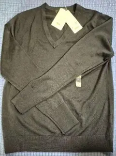 エクストラファインメリノウール Vネックセーター