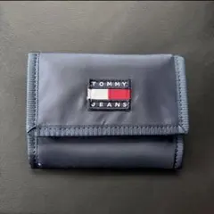 TOMMYネイビー財布のサムネイル