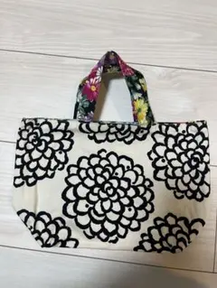 花柄トートバッグ　ハンドメイド