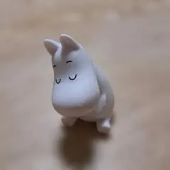 ムーミン フィギュア ホワイト肩ズンFig.　　MOOMIN