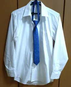 【最終価格】ホワイトフォーマルシャツとネクタイセット サイズ160