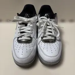 Nike Air Force 1（ホワイト×ブラック）のサムネイル