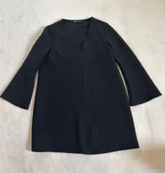 ZARA ブラック Vネック ミニワンピ