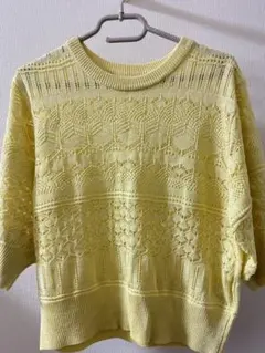 透かし編みイエロー半袖ニット