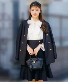 【新品未使用】テーラードジャケット　ネイビー　スウィングル