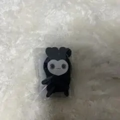TWICE THIS IS FOR 国立競技場 入場特典 黒ラブリー 指人形 - メルカリ
