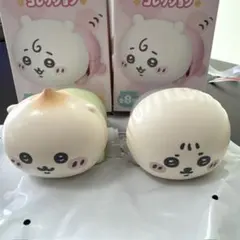 ちいかわ　ハイハイフィギュアコレクション　くりまんじゅう・ラッコ