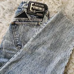 Item thumbnail for item ed032eb0-c2e8-4ac8-9e53-7a45c4f1dfa3