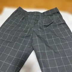 ikka グレー チェック柄 カジュアルパンツ