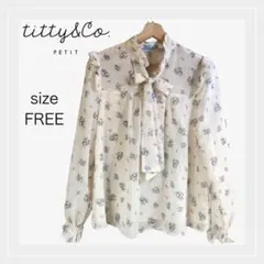 最終お値引き　titty&Co.PETIT フラワープリント シフォンブラウスのサムネイル