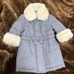 美品familiar ファー付きグレーコート 90