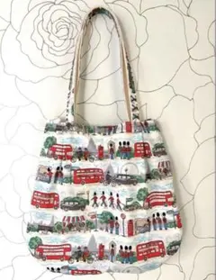 ころんと丸い　キャスキッドソン　ロンドンストリート　撥水加工　ショルダーバッグ