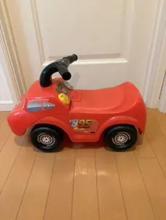 Disney Cars Lightning McQueen 足けり乗用玩具のサムネイル