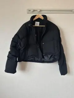 ブラック ダウンジャケット