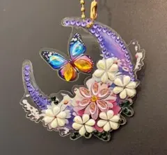 ✨月と蝶のビジューレジンキーホルダー6個セット✨