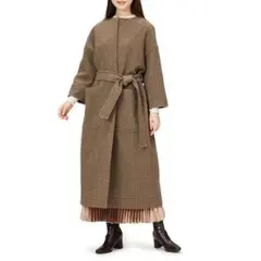 Mila Owen ノーカラーステッチデザインロングコート