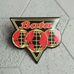 フランス雑貨　ビンテージピンバッチ ✤321