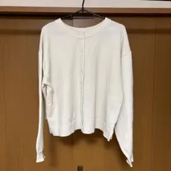 アイボリー ボタン付き ニットカーディガン　ナノユニバース