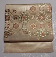 名古屋帯 正絹 刺繍 金糸　花柄刺繍