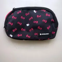 ARTISAN&ARTIST Hello Kitty コスメポーチのサムネイル