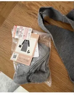 グレー ノースリーブ ニットワンピース