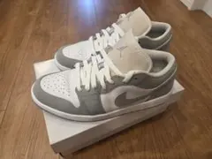 Nike Air Jordan 1 Low グレー ホワイト