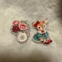 アクリルビーズ２個