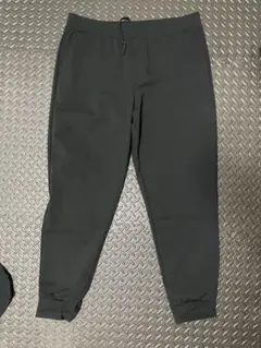 UNIQLOAIRism XL ウルトラストレッチアクティブジョガーパンツ丈長め