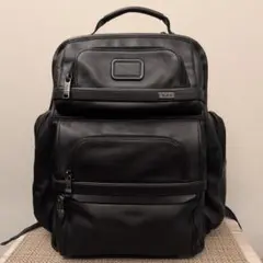 TUMI レザー バックパック リュック ブラックのサムネイル