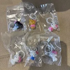 ハローキティ　めじるしチャーム