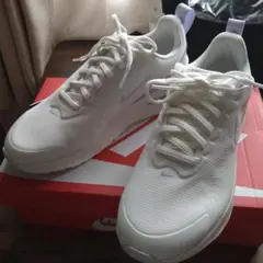 NIKE ナイキ エアマックス ニュアクシス スニーカー25.5