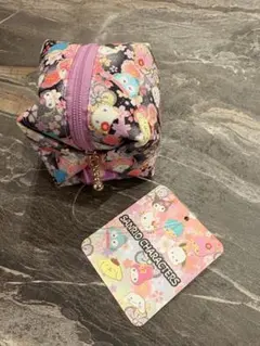 サンリオキャラクターズ ポーチ 黒・ピンク