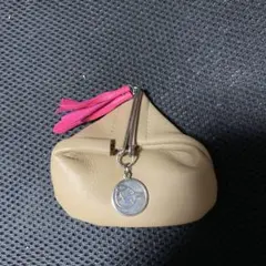 ベージュ レザー コインケース 三角形