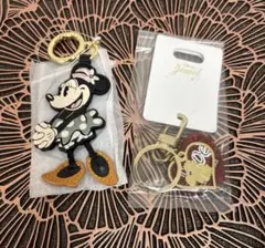 2点ディズニー ミニー バッグチャーム スタンディングポーズ　ダイカットレザー風