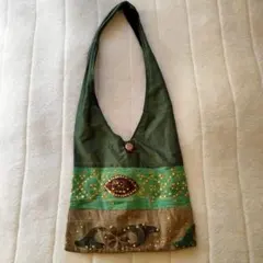 最終値下げ ハンドメイド刺繍ショルダーバッグ