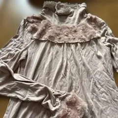 axes femme Mサイズ タートルネックフェイクファー付き長袖トップスのサムネイル