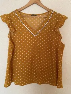 SHEIN CURVE ドット柄 フリルブラウス 4XLのサムネイル