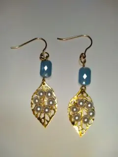 透かしリーフ型　パールピアス ゴールド