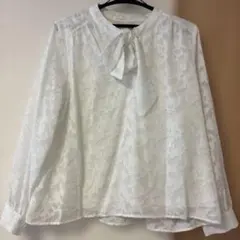 ハニーズ　ボウタイブラウス