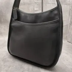 極美品 オールドコーチ エルゴ 黒 チャーム付き ショルダーバッグ 9047