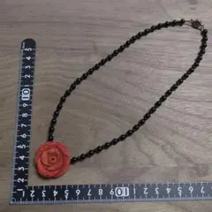 本珊瑚薔薇 オニキスのチョーカー