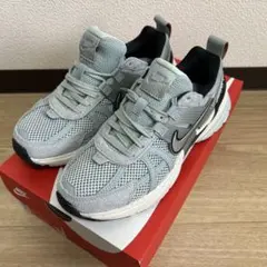 NIKE V2K RUN （24㎝）