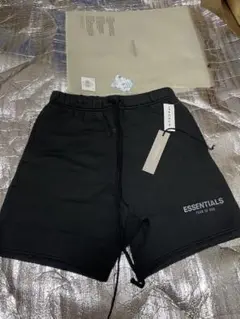 ESSENTIALS FEAR OF GOD スウェットショーツのサムネイル