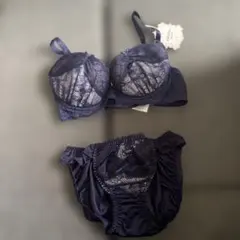 Item thumbnail for item 2fe3ff91-92d6-4e1c-94c8-b18c3fab8aa4