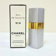 新品未使用　シャネル N°19　オードトワレ　ヴァポリザター　香水　50ml