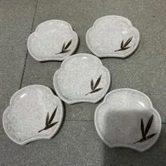 花びら型の竹模様皿 5枚セット