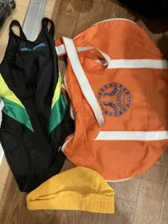 NICE こまどりSPORTS 水着セット（バッグ・キャップ付き）