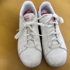 adidas ホワイト ローカット スニーカー 22 22.5