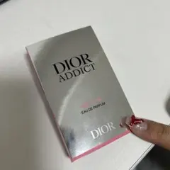 ディオールアディクト　ロージーグロウ　香水　サンプル
