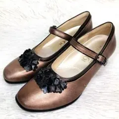 Item thumbnail for item c254d1c9-dc2a-4d80-946c-ee7a4cb75691